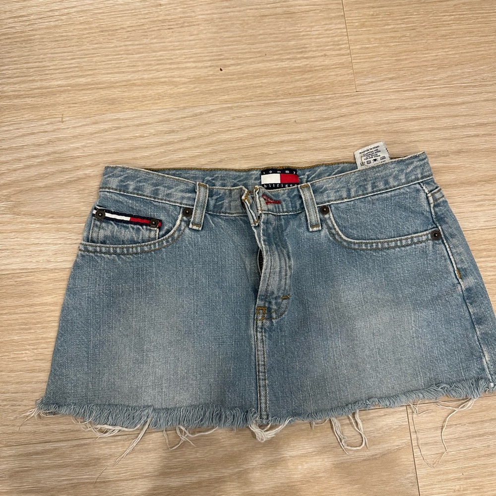 Tommy Hilfiger Light Blue Frayed Denim Mini Skirt